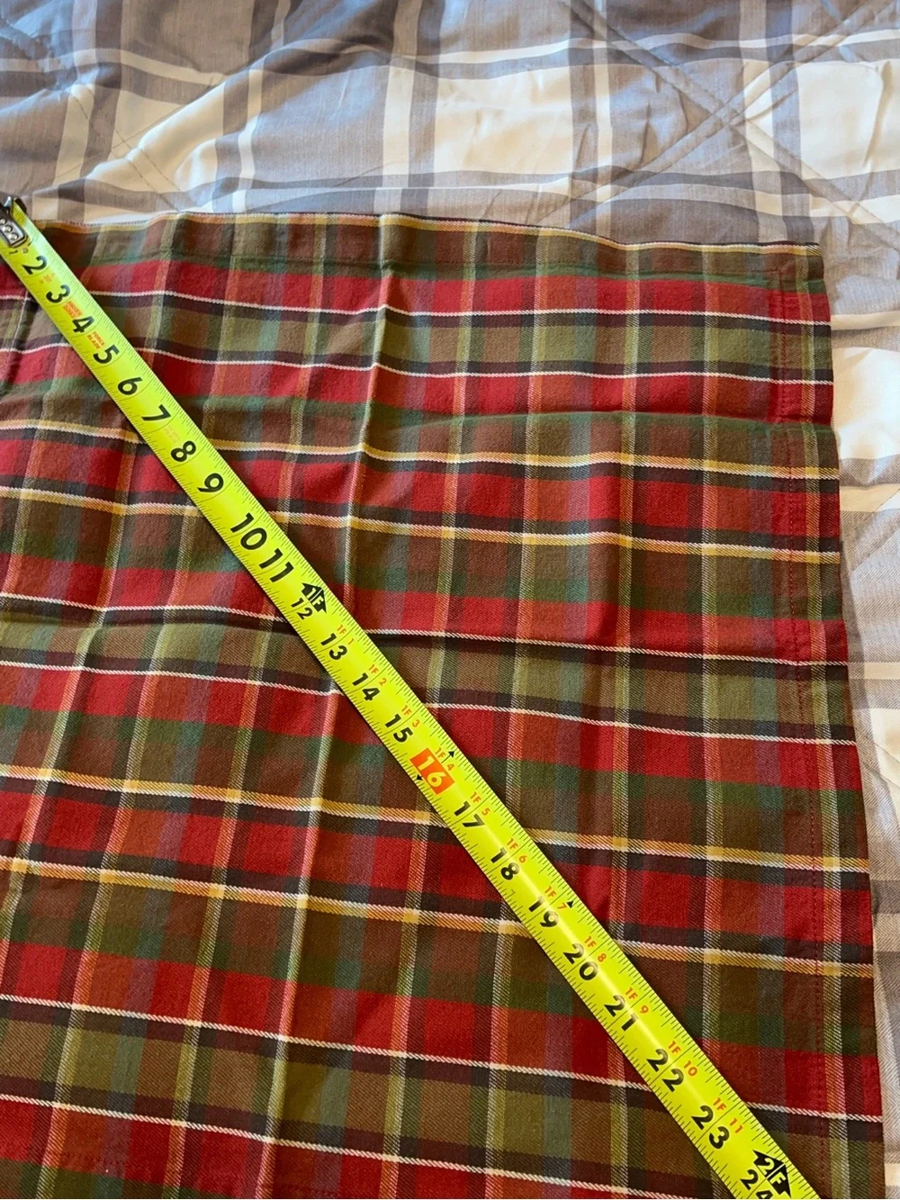 Pottery Barn Red Green Plaid Cotton Napkins